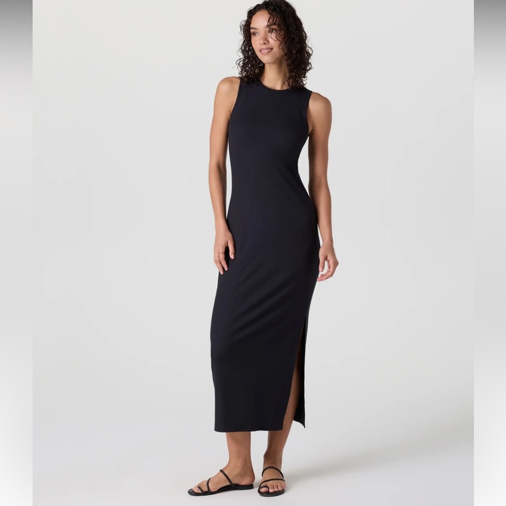 Vuori Pose Dress